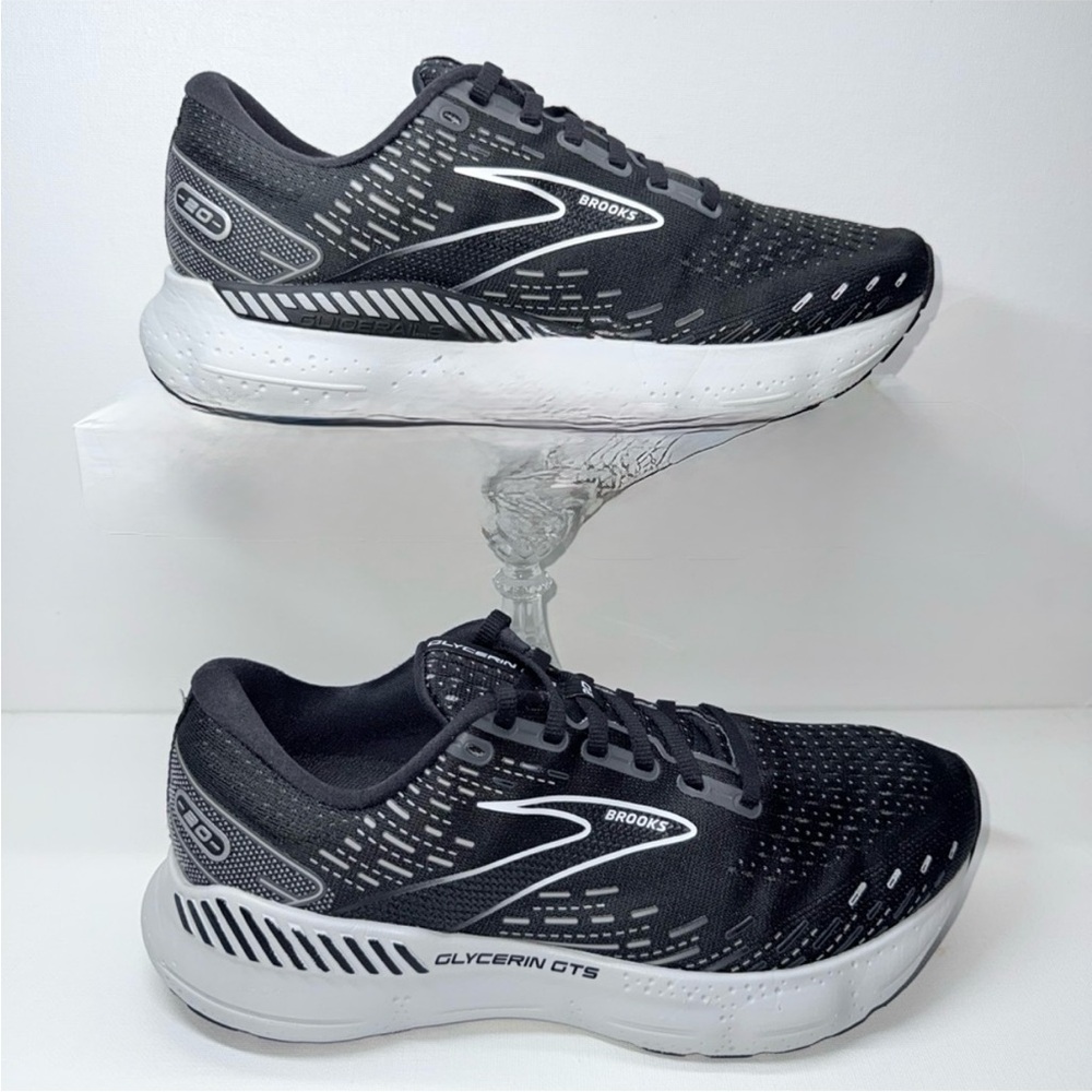 Brooks Black and White Glycerin GTS 20